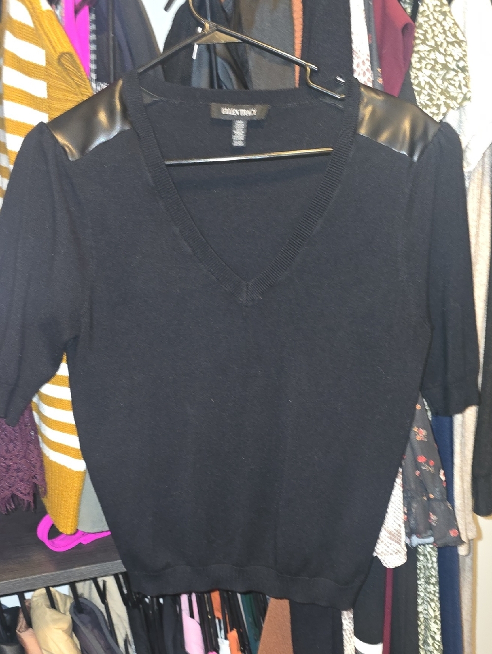 Ellen Tracy Black V-Neck Short Sleeve Sweater with Faux Leather Shoulders